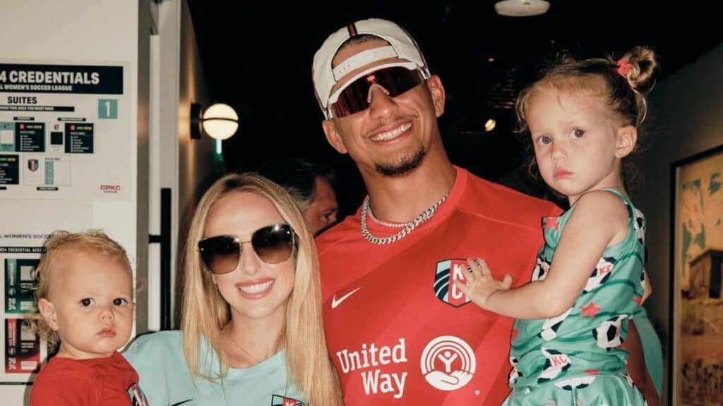 Patrick & Brittany Mahomes with their two children