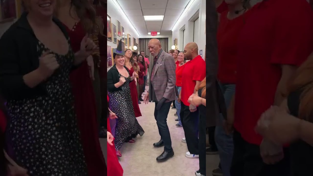 Morgan Freeman arriving to The Jennifer Hudson Show set #morganfreeman