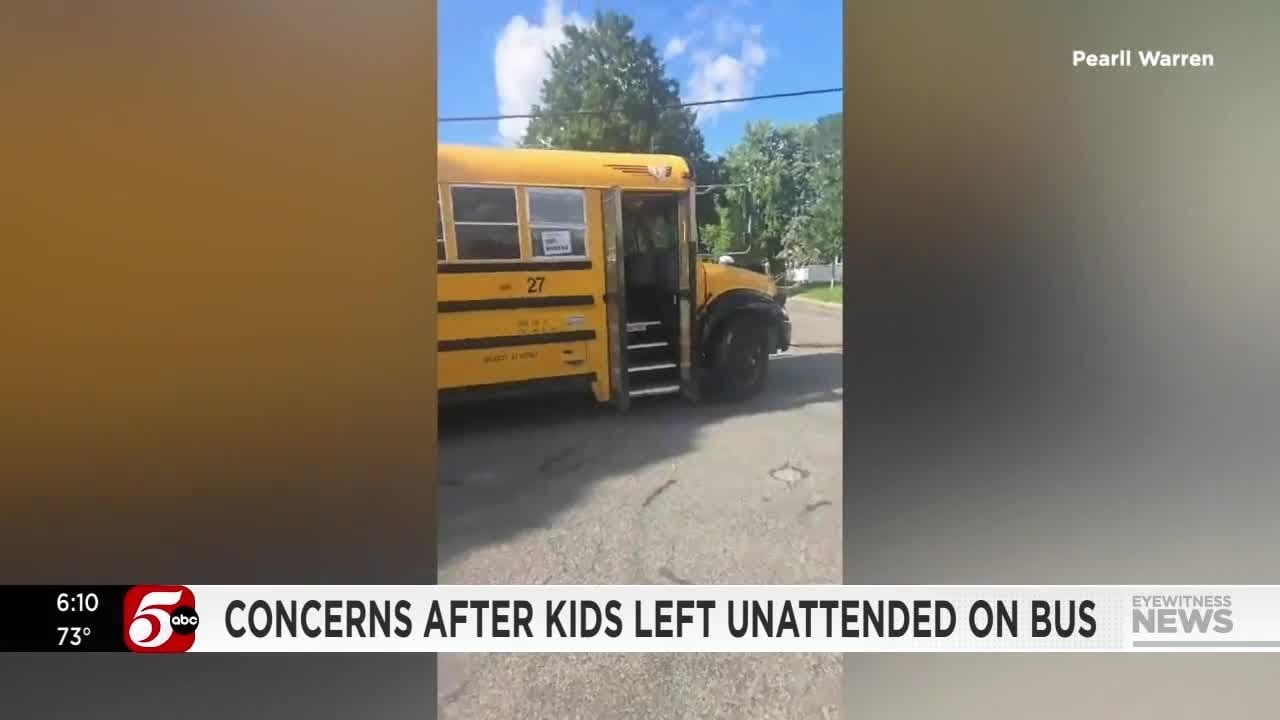 Driver leaves school bus of kids unattended in Minneapolis on first day of school