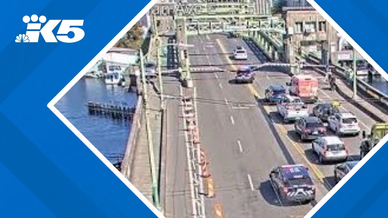 Car jumps University Bridge