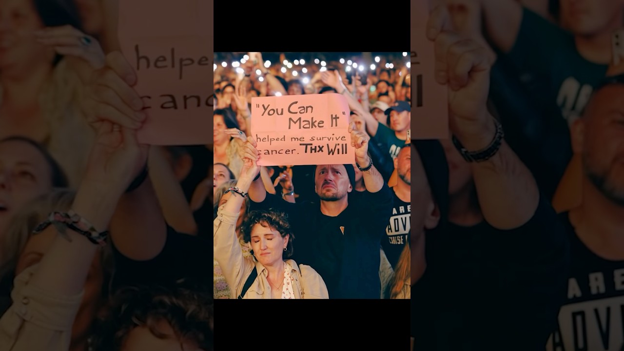 My favorite part of tour is seeing you all up close. Thank you for seeing me too ❤️