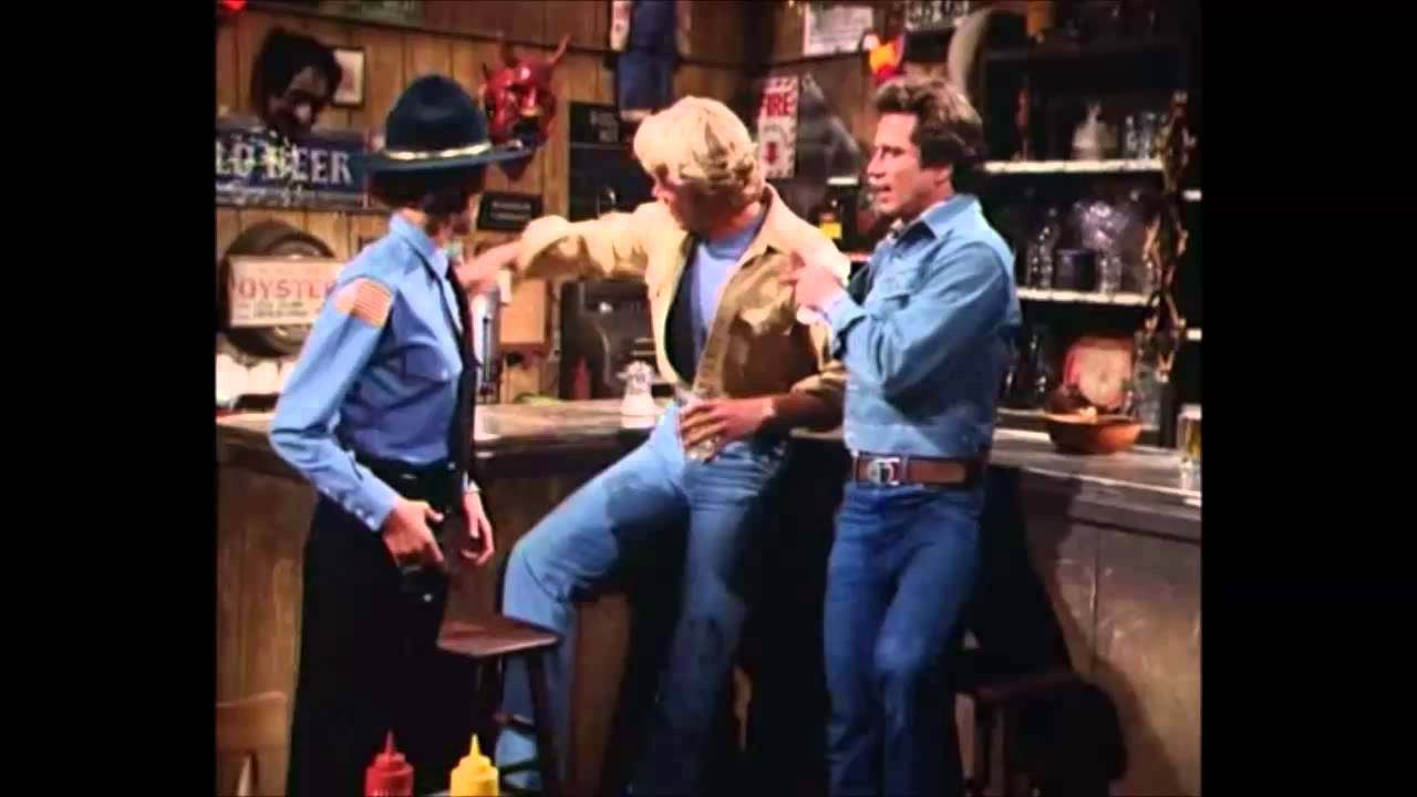 Dukes of Hazzard-Bo and Luke helps Daisy in crime fighting