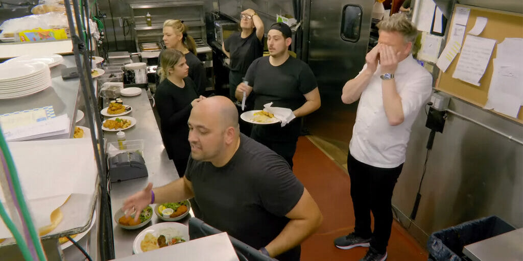 kitchen nightmares reboot trailer screenshot gordon in a kitchen