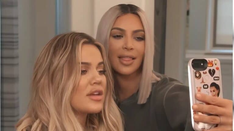 Kim Kardashian and sister Khloe Kardashian