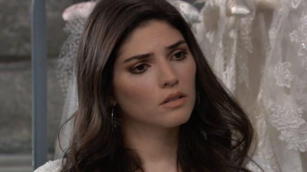 Wedding Day Drama for Brook Lynn and Chase on General Hospital General Hospital character Brook Lynn Quartermain prepares for her wedding day.