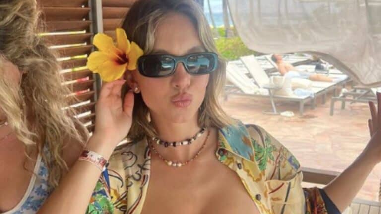 Sydney Sweeney’s Fans Forget How To Breathe Over Her Insanely Hot New Video Sydney Sweeney's hotness in a bikini