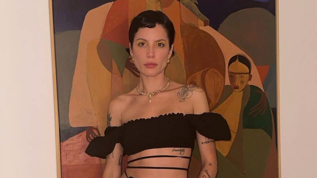 Halsey Silences Judgmental Critics With New Heartbreaking Revelation