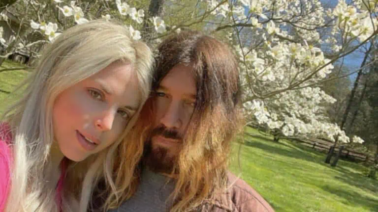 Billy Ray Cyrus and Firerose