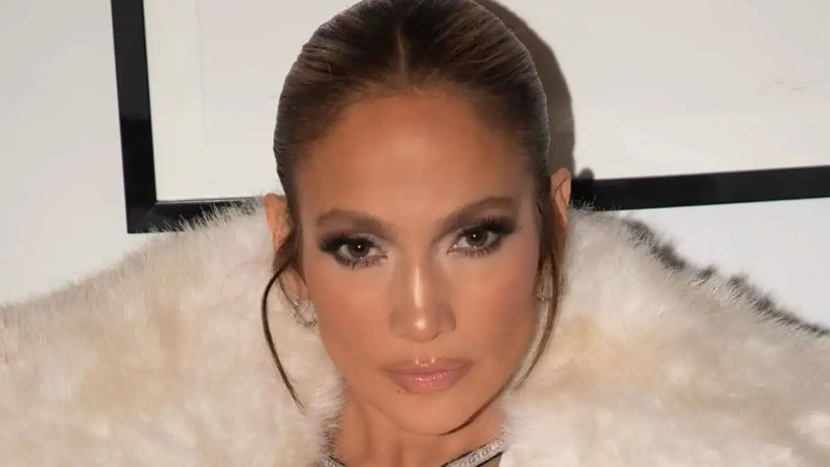 Jennifer Lopez Blames Ben Affleck’s ‘Cruel’ Behavior on Mid-Life Crisis after Ugly Divorce Update: ‘It Blows Her Mind’