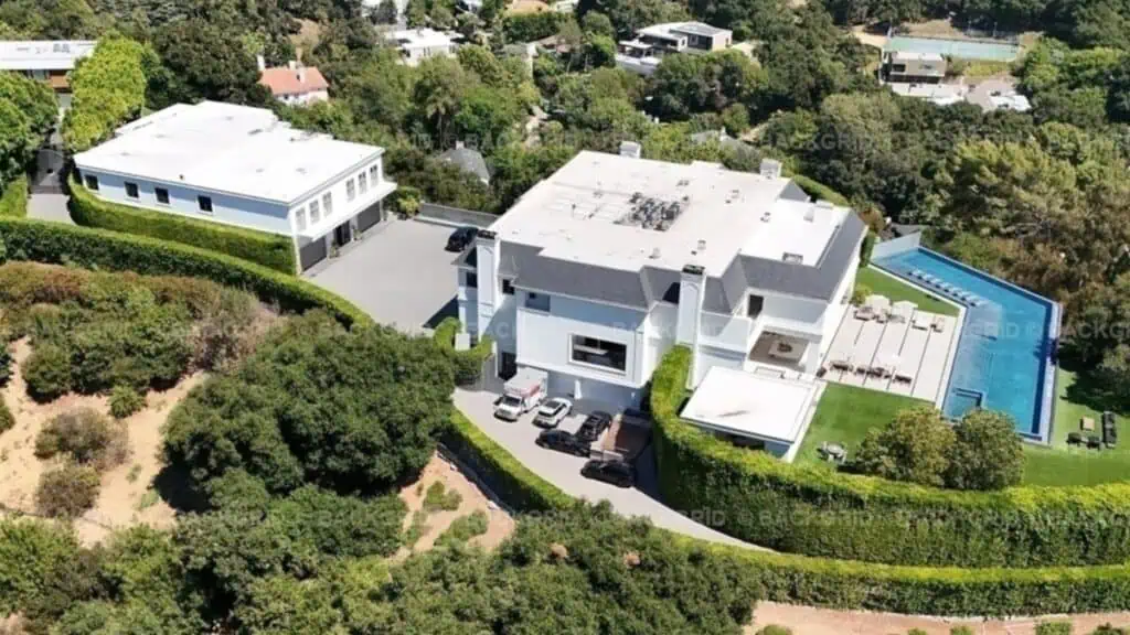 Ben Affleck and Jennifer Lopez's mansion