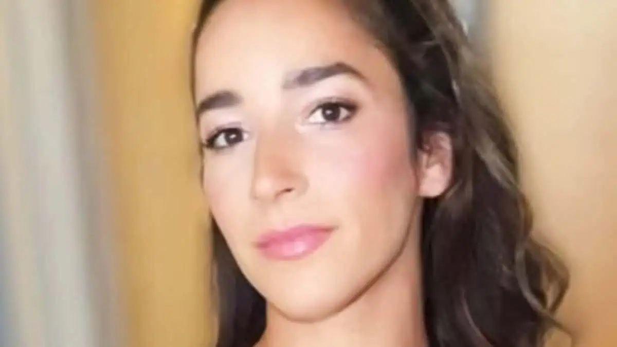 Gymnast Aly Raisman In Plunging Sundress Shows Off Her ‘Lemons’