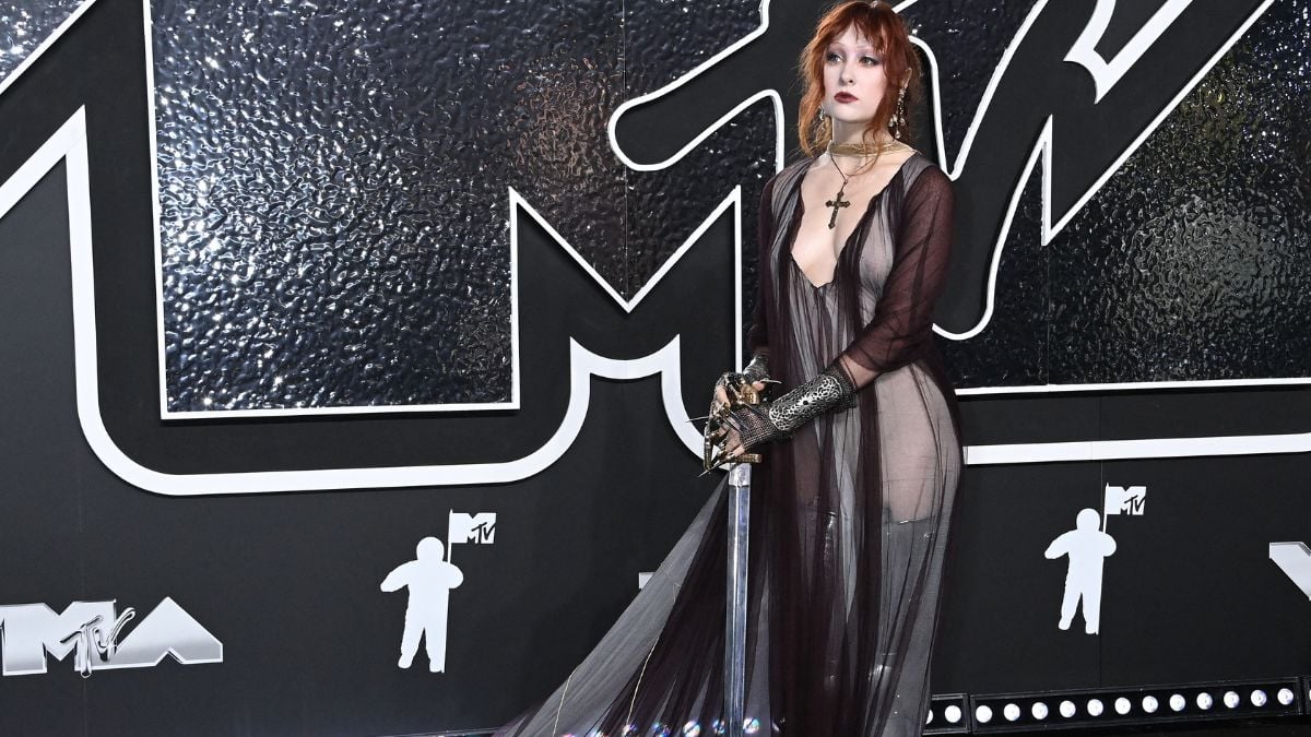 Chappell Roan Channels Her Best Henry Cavill With Ultra Revealing Antique Witcher-esque Dress and Matching Sword At the VMAs