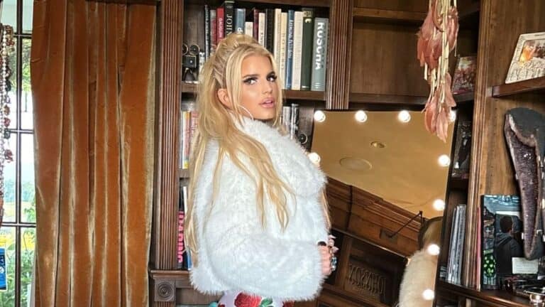 Jessica Simpson Slammed for Revealing ‘Wild’ Family Details: ‘Why Exploit Your Kids?’ Jessica Simpson Slammed for Revealing 'Wild' Family Details: 'Why Exploit Your Kids?'