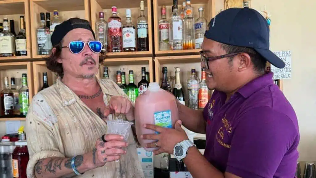 Johnny Depp Leaves Amber Heard Woes Behind, New Pics Show Him Balling in the Bahamas