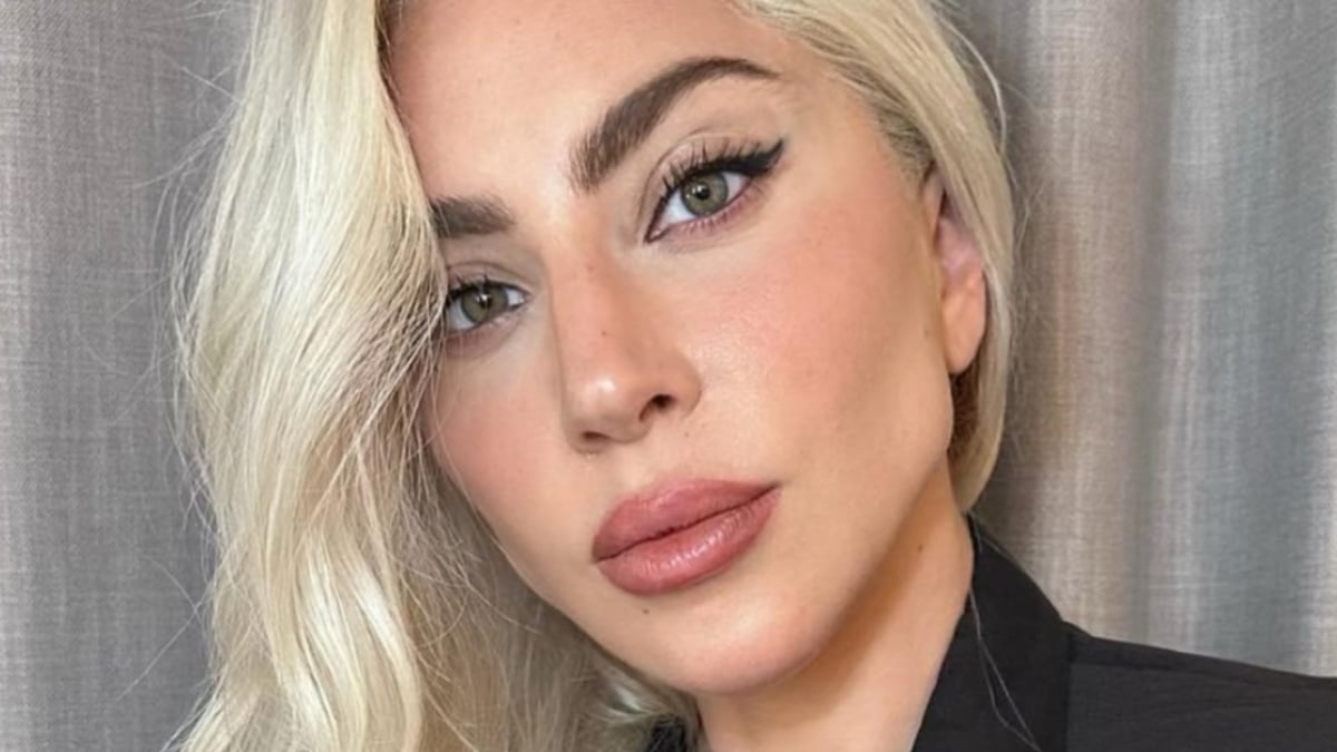 Lady Gaga Worries In Plunging Dress After ‘Losing So Much Weight’