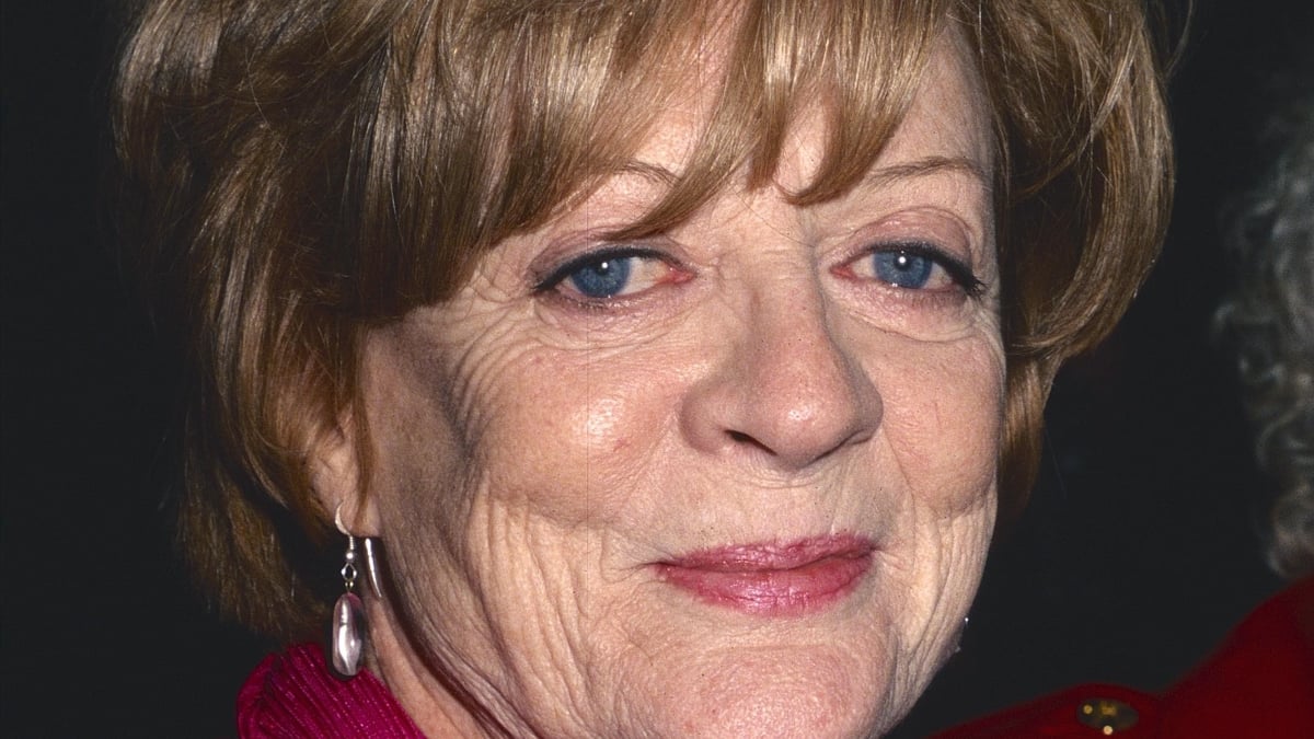 Maggie Smith Dead at 89, Leaving Behind a Lifetime of Acting Magic