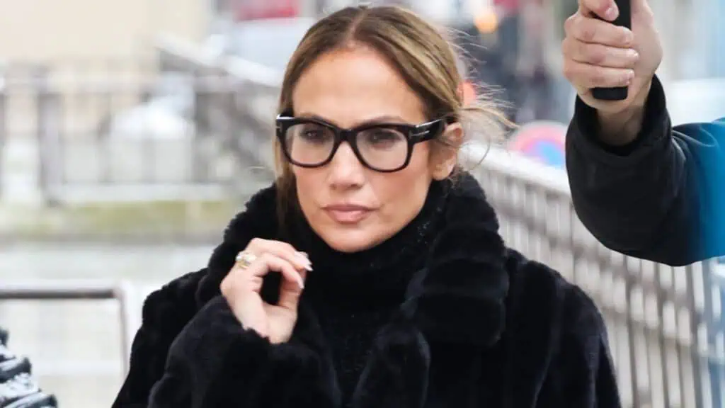 Jennifer Lopez Takes a Page from Taylor Swift’s Book with Vicious Songs About Ben Affleck: ‘She’s Going to Get Revenge by Humiliating Him’