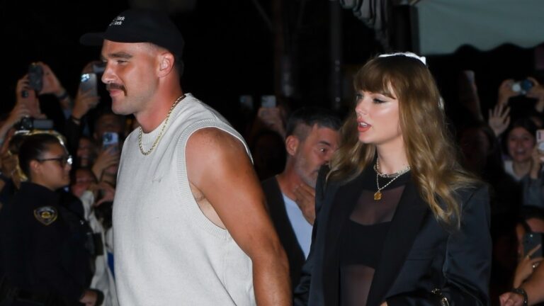 Travis Kelce Doesn’t Want to ‘Rock the Boat’ with Taylor Swift as He Enjoys ‘Rock Star’ Lifestyle: ‘He Really Loves the Life She’s Given Him’ Travis Kelce and Taylor Swift during NYC Date Night