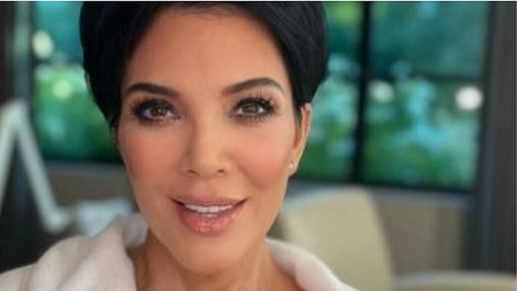 Kris Jenner Deemed ‘Ridiculous’ By Fans Who Catch Kardashians Star In ‘Embarrassing’ Rookie Photoshop Fail Kris Jenner
