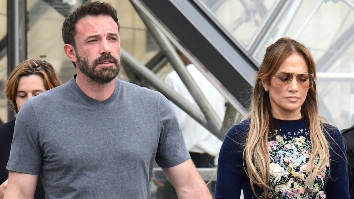 Jennifer Lopez and Ben Affleck ‘Trying to Pretend Everything Is Fine