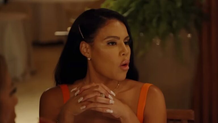 Mia Thornton Shades Karen Huger After Her DUI: ‘Proper Etiquette To Drink Responsibly’ Mia Thornton on RHOP.