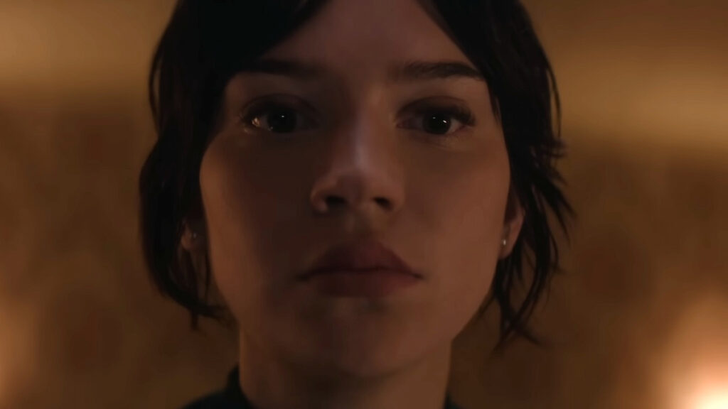 Heretic Review – Damn Fine Blueberry Pie Sophie Thatcher in Heretic.