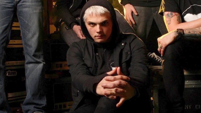 Bob Bryar’s Death: Decomposed Remains Discovered as Ex-My Chemical Romance Drummer Dies at 44 My Chemical Romance drummer Bob Bryar dies at 44.