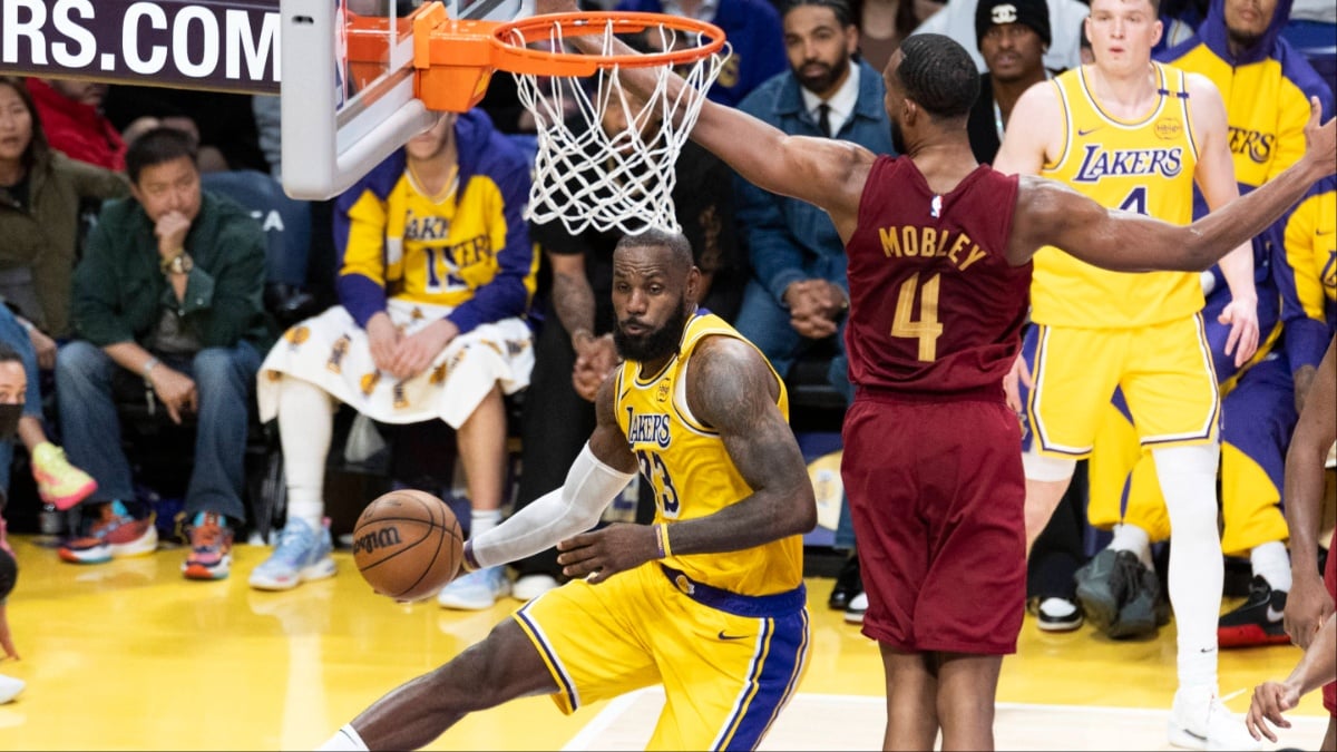 LeBron James Best Friend Plots To ‘Challenge’ NBA With Star-Studded New Basketball League: ‘This Is A Fail Waiting To Happen’