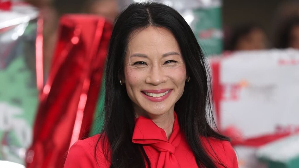 Lucy Liu Opens Up About Confronting Bill Murray On-Set Over ‘Inexcusable’ Insults: ‘It’s an Innate Thing To Do If You Feel There’s Injustice’ Lucy Liu on red carpet for RED ONE premiere