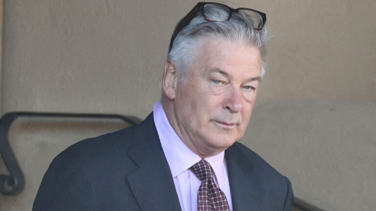Alec Baldwin’s Death Threats at Trump Impersonator Was Justified: ‘An Opportunity to Gain Notoriety’ Alec Baldwin walks through the streets of Santa Fe, New Mexico on his way to dinner at Pranzo with his wife.
