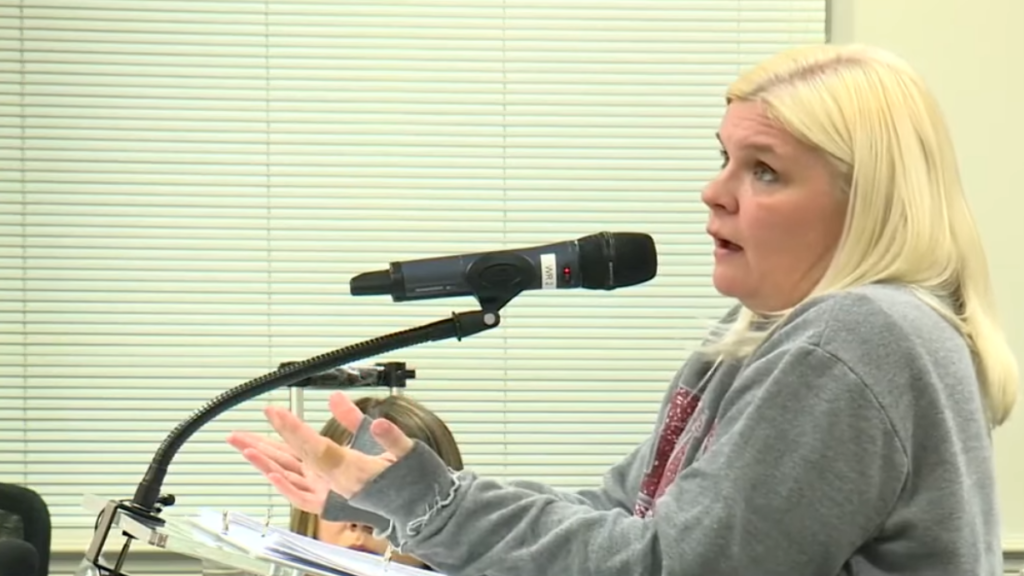 ‘Pathetic’ Alabama School Board Fires 8-Year Employee for Trying To Give Students Free Meals: ‘Getting in Trouble for Feeding Kids Is Insane’ Alabama School Board Fires 8-Year Employee for Trying To Give Students Free Meals