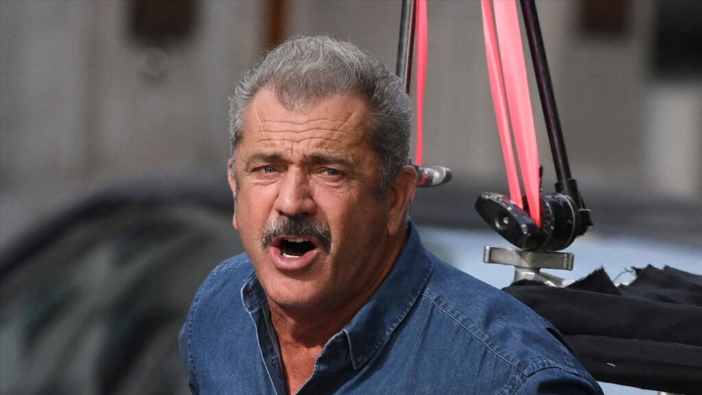 Mel Gibson enjoys a green smoothie in-between scenes, filming with Vince Vaughn in Canada