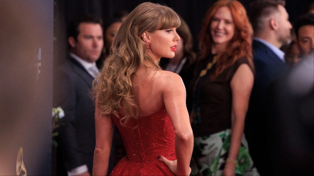 Taylor Swift on the Grammy's red carpet