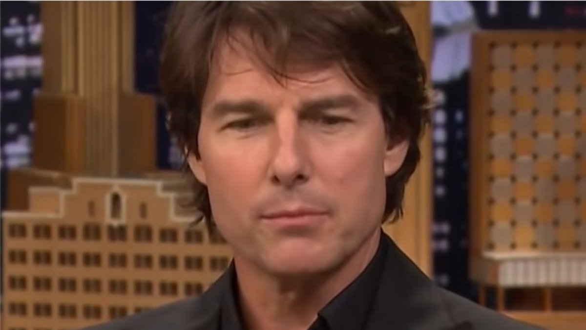 Tom Cruise Takes On Role Of ‘Doting’ Godfather To Suri Cruise Look-Alike