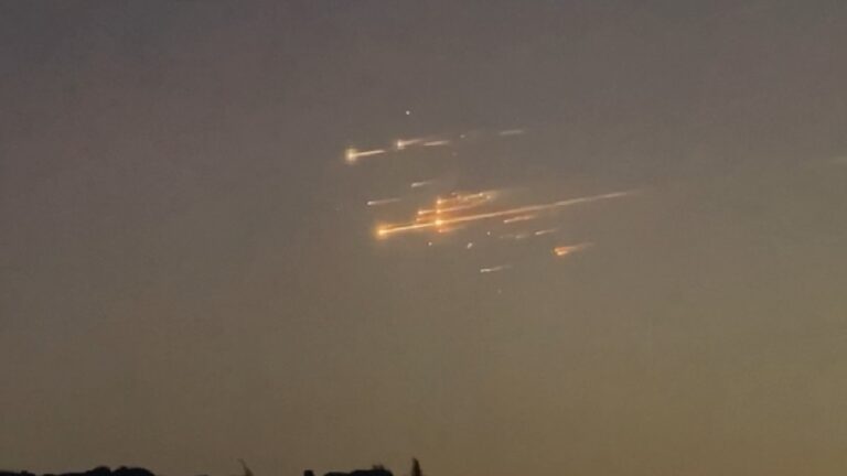 Florida Sees SpaceX Starship Spectacularly Break Up, Air Traffic Halted: ‘Wonderful Use of My Taxes’ SpaceX Starship destruction