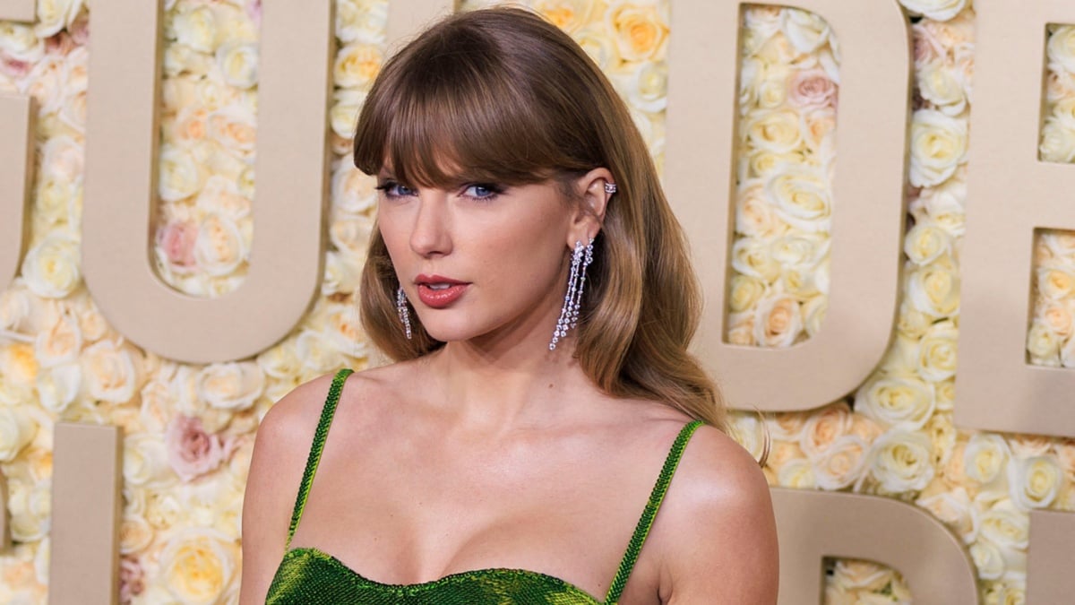 Taylor Swift Social Media Absence ‘Feels Apocalyptic’ Amid Travis Kelce Drama