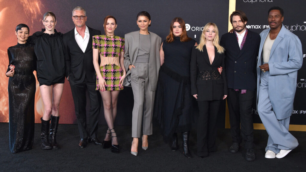 Eric Dane with Euphoria cast Alexa Demie, Hunter Schafer, Maude Apatow, Zendaya Coleman, Barbie Ferreira, Sydney Sweeney, Sam Levinson and Colman Domingo