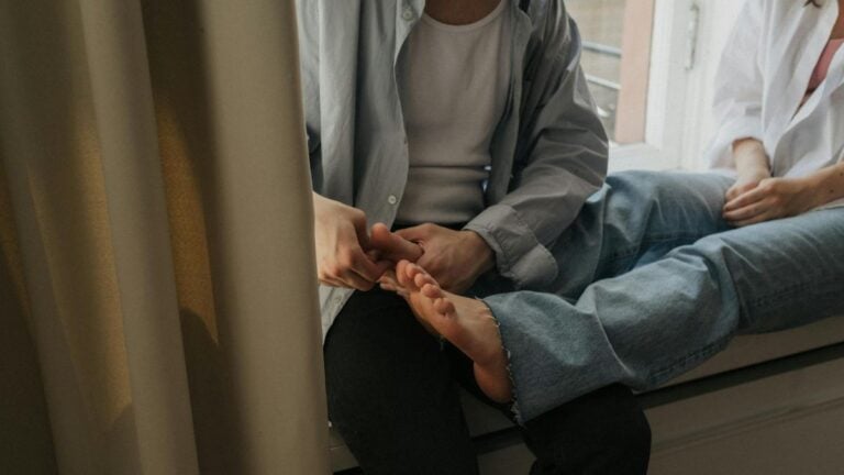 Florida Asst. Principal Makes Student Rub Her Feet as Punishment