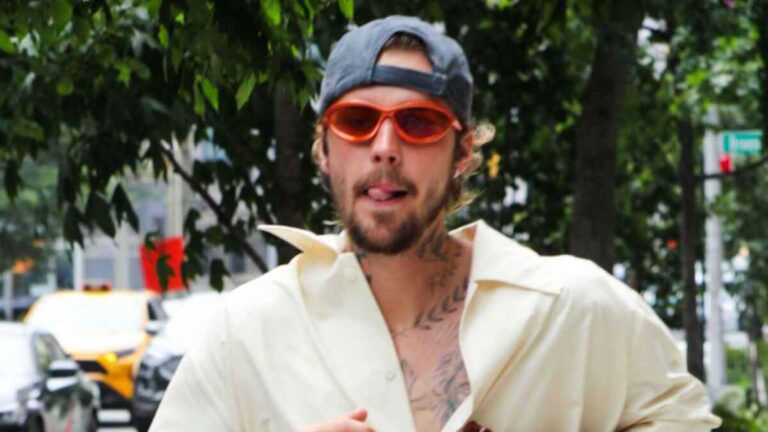 Justin Bieber paparazzi photo