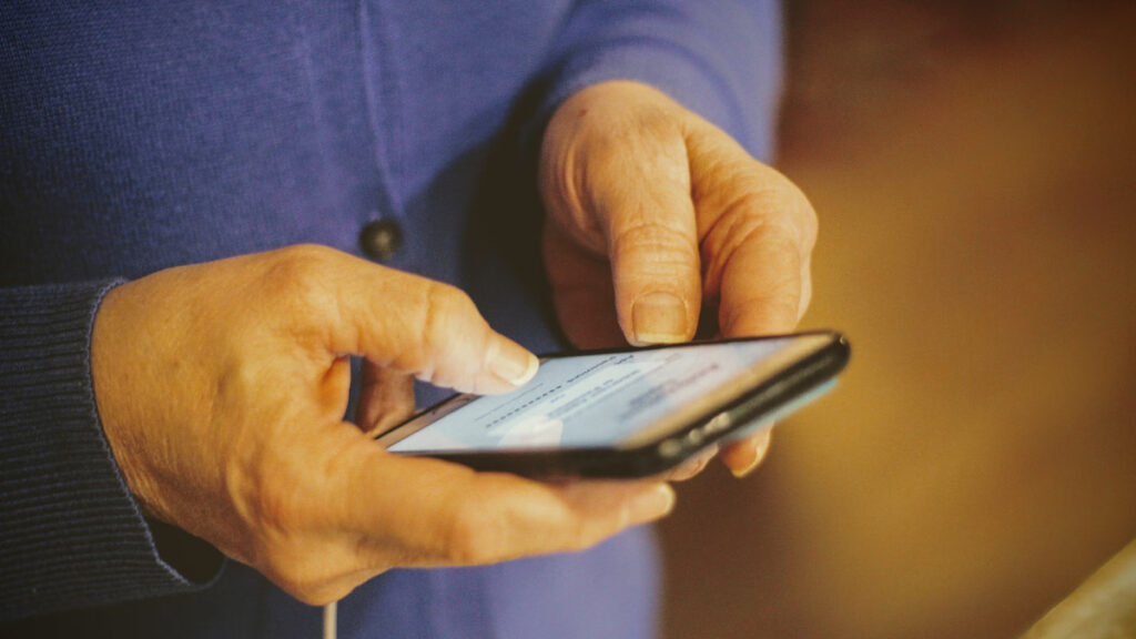 Oklahoma Woman Busted in $1.5m Romance Scam Targeting Elderly Victims: ‘Scammers Should Get Jail for Life'