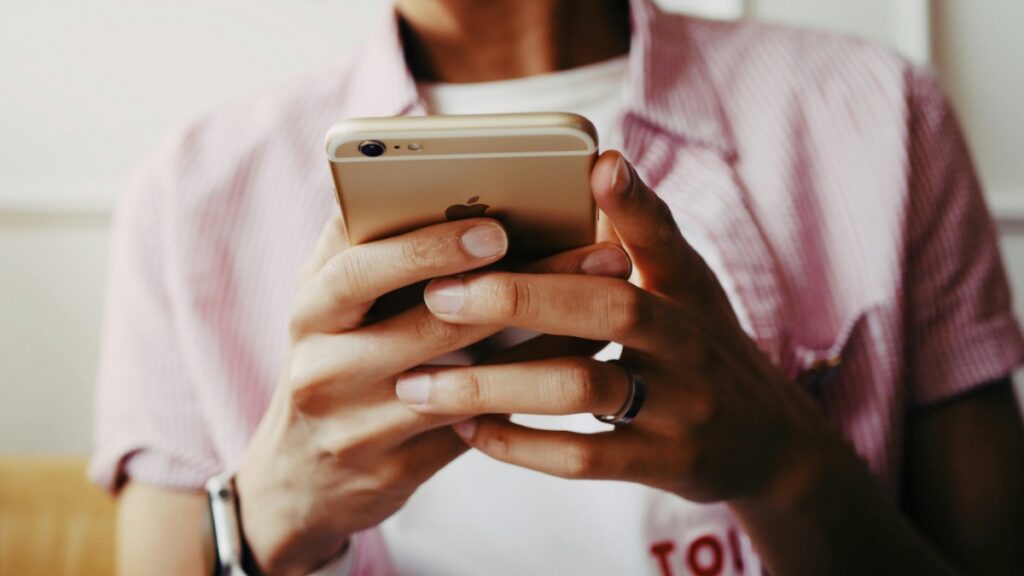 Florida man gets wild surprise after matching on dating app