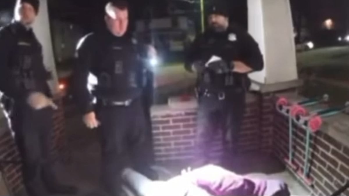 Racist Ohio Cops Brutally Attack An Innocent Black Man Lounging on His Own Porch in a Shocking Video ‘Just casually violating civil rights’