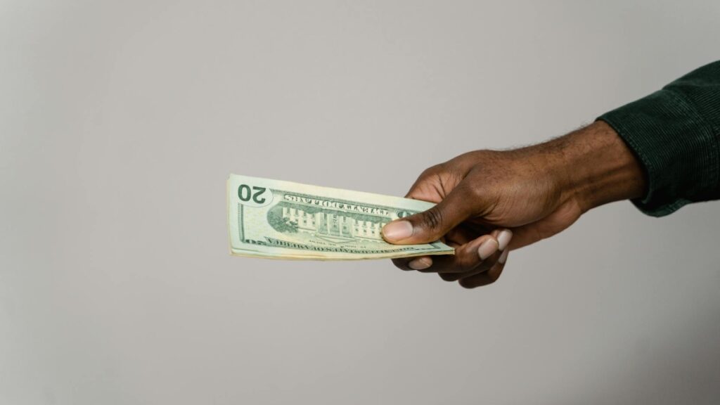 Florida Man Bribes Cops With $20 After Hitting Car in Motel Parking Lot: ‘Get Yourself a Dozen Doughnuts on Me’ Florida man and his $20 bribe