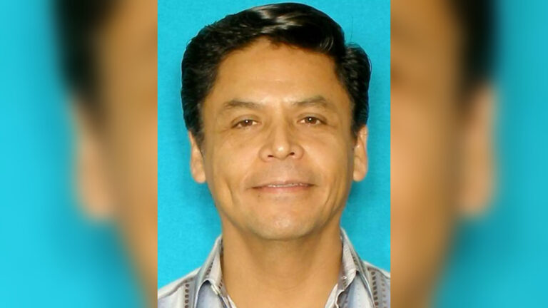 Texas Doctor Lived Large While Faking Diagnoses in $118 Million Scam: ‘That’s Fraud and Supervillain-Tier Evil in a Lab Coat’ Texas Doctor Lived Large While Faking Diagnoses in $118 Million Scam: ‘That’s Fraud and Supervillain-Tier Evil in a Lab Coat'