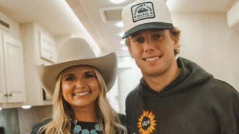 Miranda Lambert and Hudson Westbrook smiling