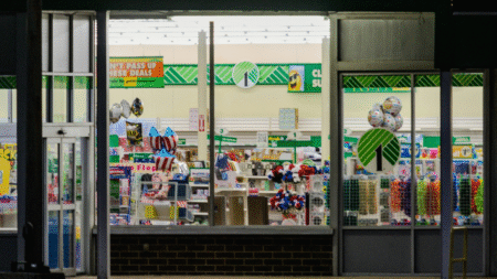 Missouri Retail Store Manager Doesn’t Let Employee Use the Bathroom During Work Hours