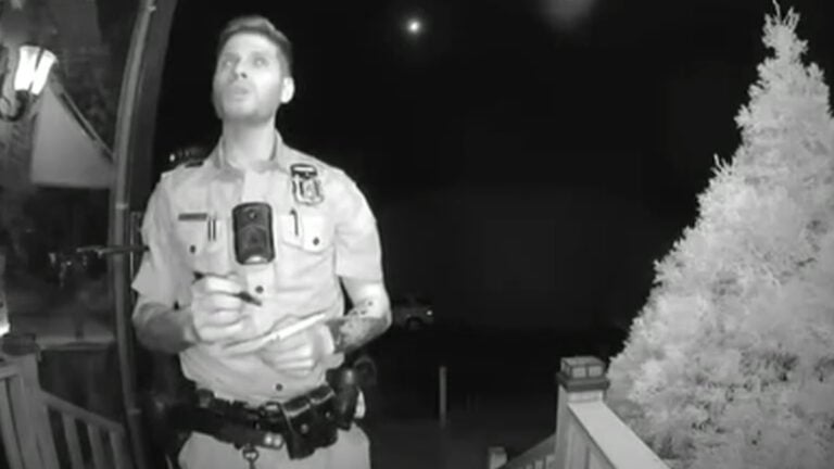 Waterbury Police Officer Threatening Civilian