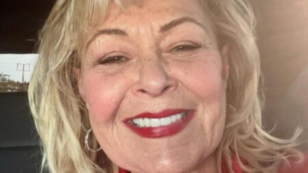 Roseanne Barr selfie