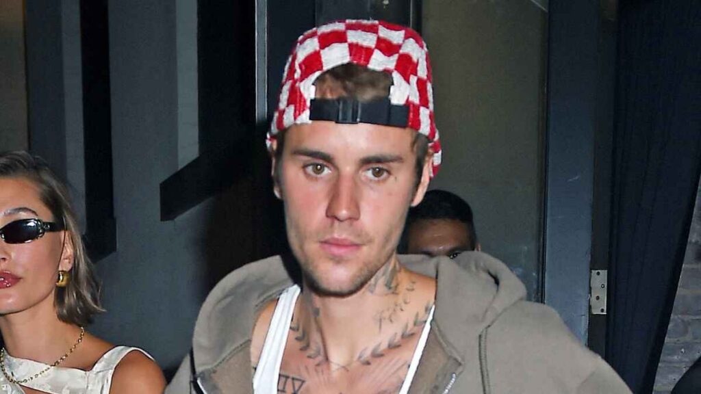 Justin Bieber Fuels Rumors of Launching A Rap Career With New Photos in the Studio: ‘Might Be His Craziest Album’ Justin Bieber paparazzi photo