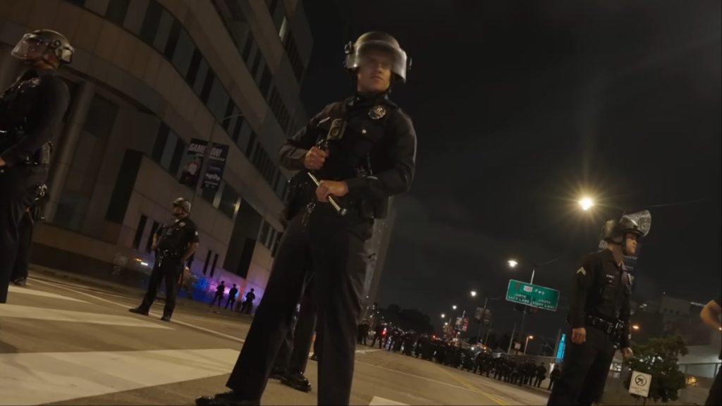 California Reporter Hilariously Bashes Riot Cop Who Was His Former Classmate: ‘We Had Algebra Together’ Riot cops gets called out